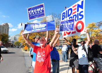 Trump posts give Facebook and Twitter early Election Day test