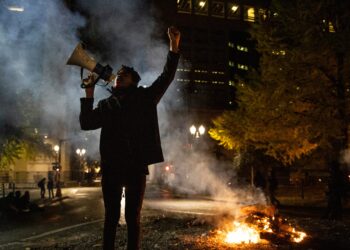 Arrests in Minneapolis; NYC, Chicago marches