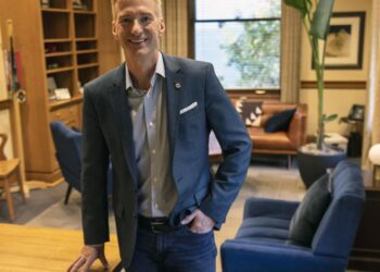 Portland, Oregon, mayor declares win after tight contest | Govt-and-politics