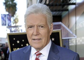 Alex Trebek, long-running ‘Jeopardy!’ host, dies at 80 | National/World News