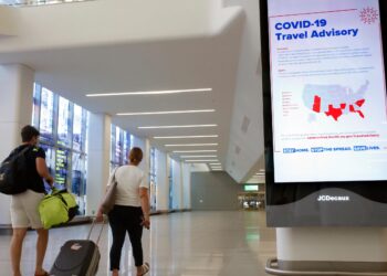 New York travelers; California inmates; England shutdown