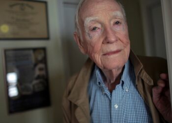 Documentary follows 96-year-old World War II veteran’s return of portrait stolen in France