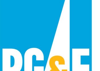 Montaña de Oro parking lot, road temporarily closed