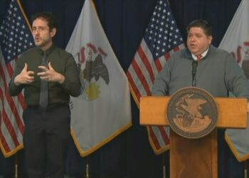 Pritzker: Wear Masks, Stay Home to Help Health Care Workers Fight COVID-19 | Chicago News