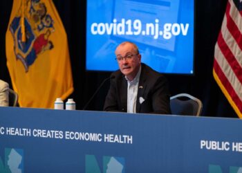 Governor restricts bar and restaurant hours, youth sports travel as COVID-19 cases climb in N.J. ·