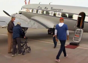 World War II Veterans Treated to Flight Over Santa Rosa – NBC Bay Area