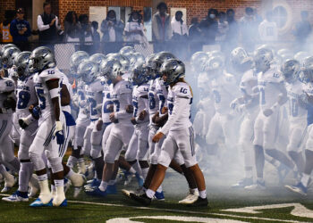 Emotional night for Grangers – LaGrange Daily News