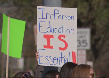 Some Parents Believe Montgomery County Health Officials ‘Grossly Overreaching’ By Moving To Virtual Learning For 2 Weeks – CBS Philly