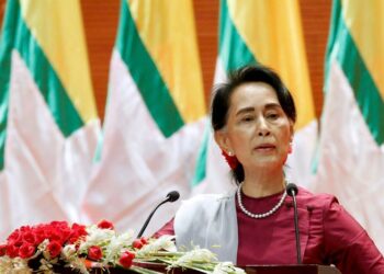 Myanmar’s Suu Kyi Favored to Win Ahead of General Election | World News
