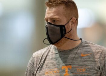 Everything Alex Golesh said about Tennessee’s offense after two practices