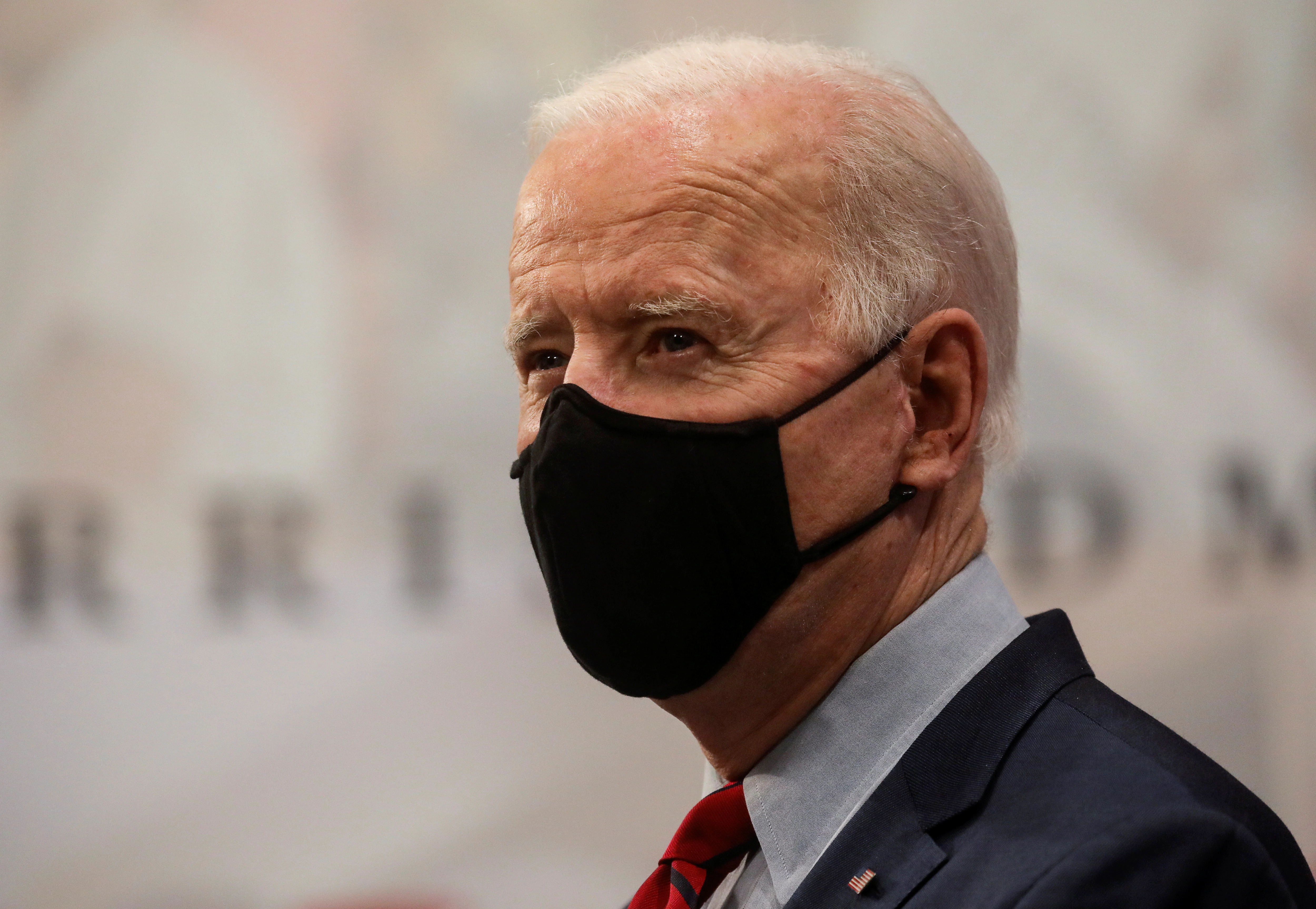 Biden to Meet with Immigration Advisers Amid Migrant Surge | Voice of America