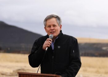Daines’ meth remarks overshadow southern border trip | 406 Politics