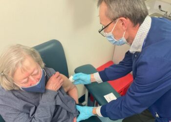 Coronavirus response | Among the first to be offered vaccine, some seniors still haven’t gotten their shot | Coronavirus