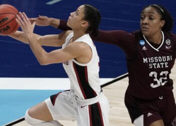 Stanford romps into Elite Eight, 89-62 over Missouri State | Sports