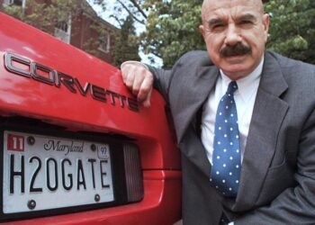 G. Gordon Liddy, Watergate mastermind, dead at 90 | Govt. & Politics