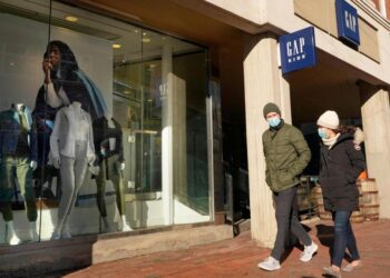 Consumer spending dipped 1% as winter storms raked the US – Daily News