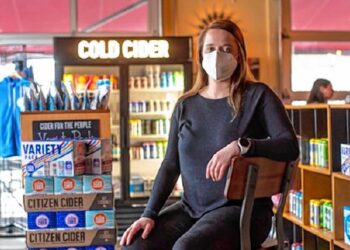 Valley News – As Vermont loosens restrictions on bars and restaurants, workers feel at risk