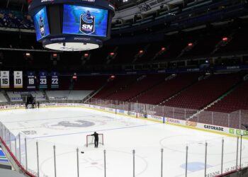 Should Canucks Fans Dream of Luke on this Dreadful Weekend in Vancouver?