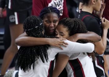 Aliyah Boston, Haley Jones friendship behind emotional Final Four hug