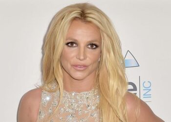Britney Spears gets her COVID-19 vaccine | Entertainment