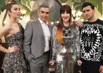 GLAAD Media Awards presenters support transgender athletes | Entertainment