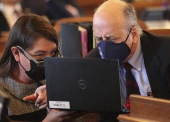 Push for ‘school choice’ measure hits snag in Kansas Senate | Politics