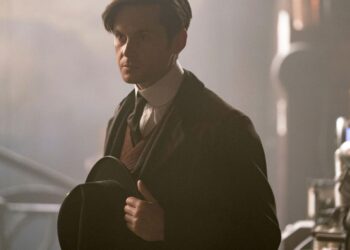 Versatile Tom Riley tackles sci-fi fantasy in ‘The Nevers’ | Entertainment