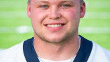 Roosevelt rallies late, turns back Bees | College Sports