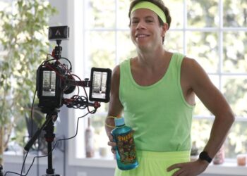 Mike Allen dances the darkness away with ‘Jam Band Workout’ | Music