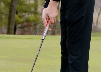 Walker, Ergenbright headline Newton boys golf team – Newton Daily News