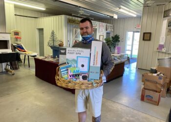 Library Foundation raises the green the new library