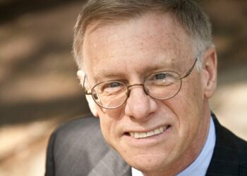 A long-serving and steady voice for public service and performance calls it a day