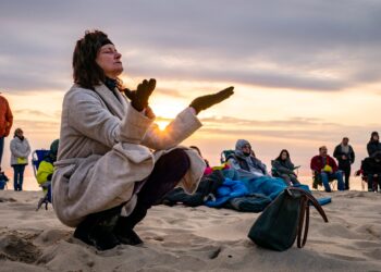 Another pandemic Easter; COVID-19 vaccines; Final Four: Weekend’s biggest news