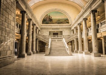 Cox holds ceremony to celebrate the signing of new mental health bills – State of Reform