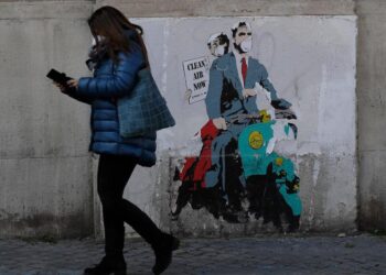 The Latest: Georgia Pauses Use of J&J Vaccine at 1 Shot Site | World News