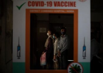 India Fights Virus Surge, Steps up Jabs Amid Export Row | World News