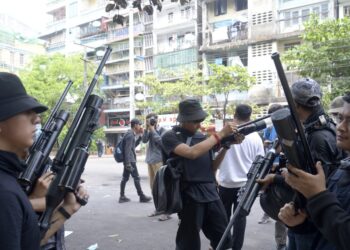 Myanmar moves toward civil war of ‘unprecedented scale’