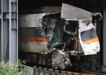Truck Landed on Train Track Minute Before Deadly Taiwan Crash | World News